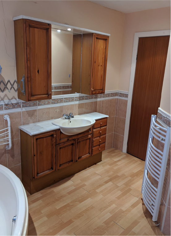 Main Bathroom Bradley, Huddersfield Yorkshire Trade Bathrooms